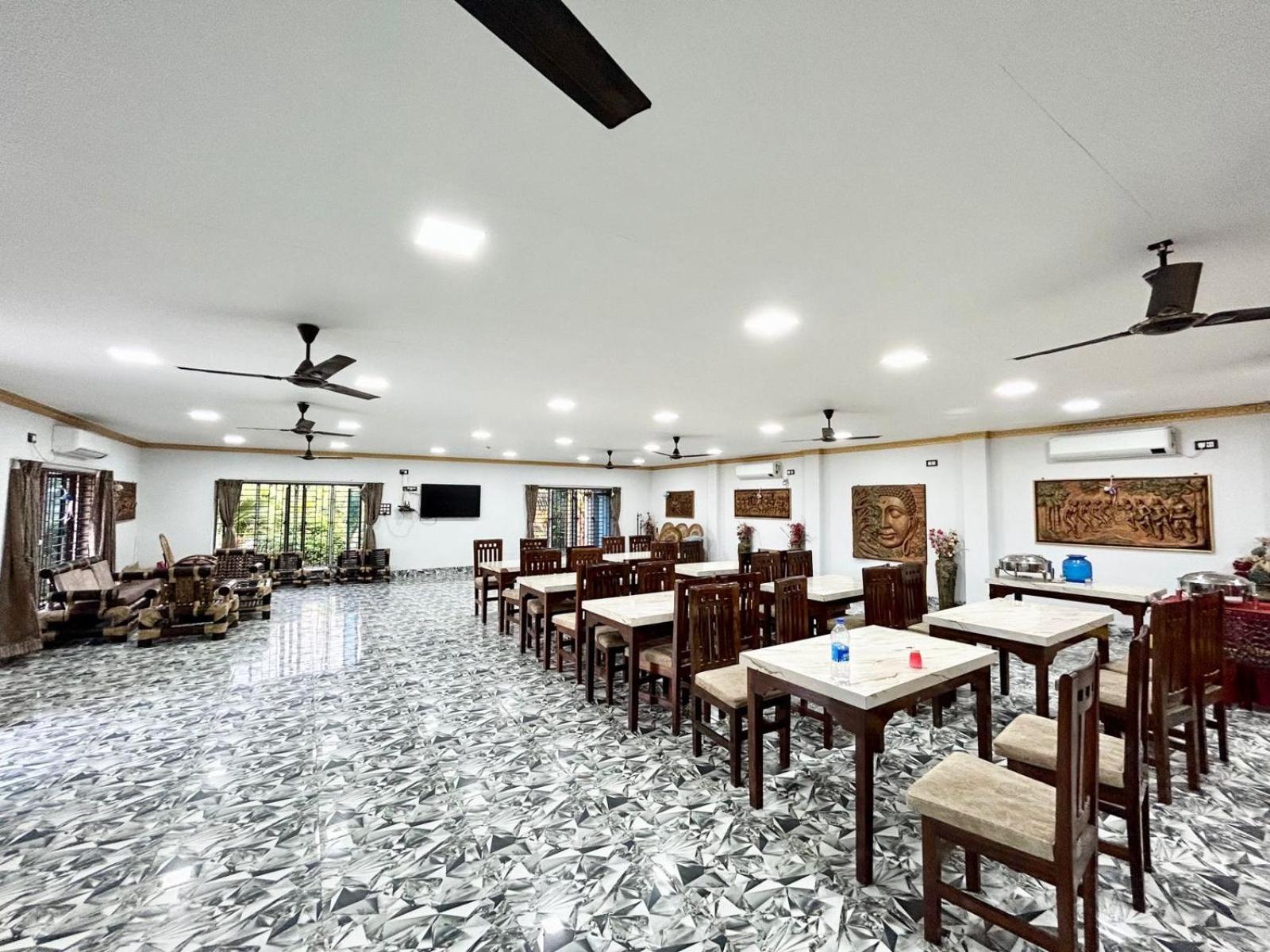 Palli Bangla Resort, Near Ruby Hospital, Anandapur Calcutá Exterior foto