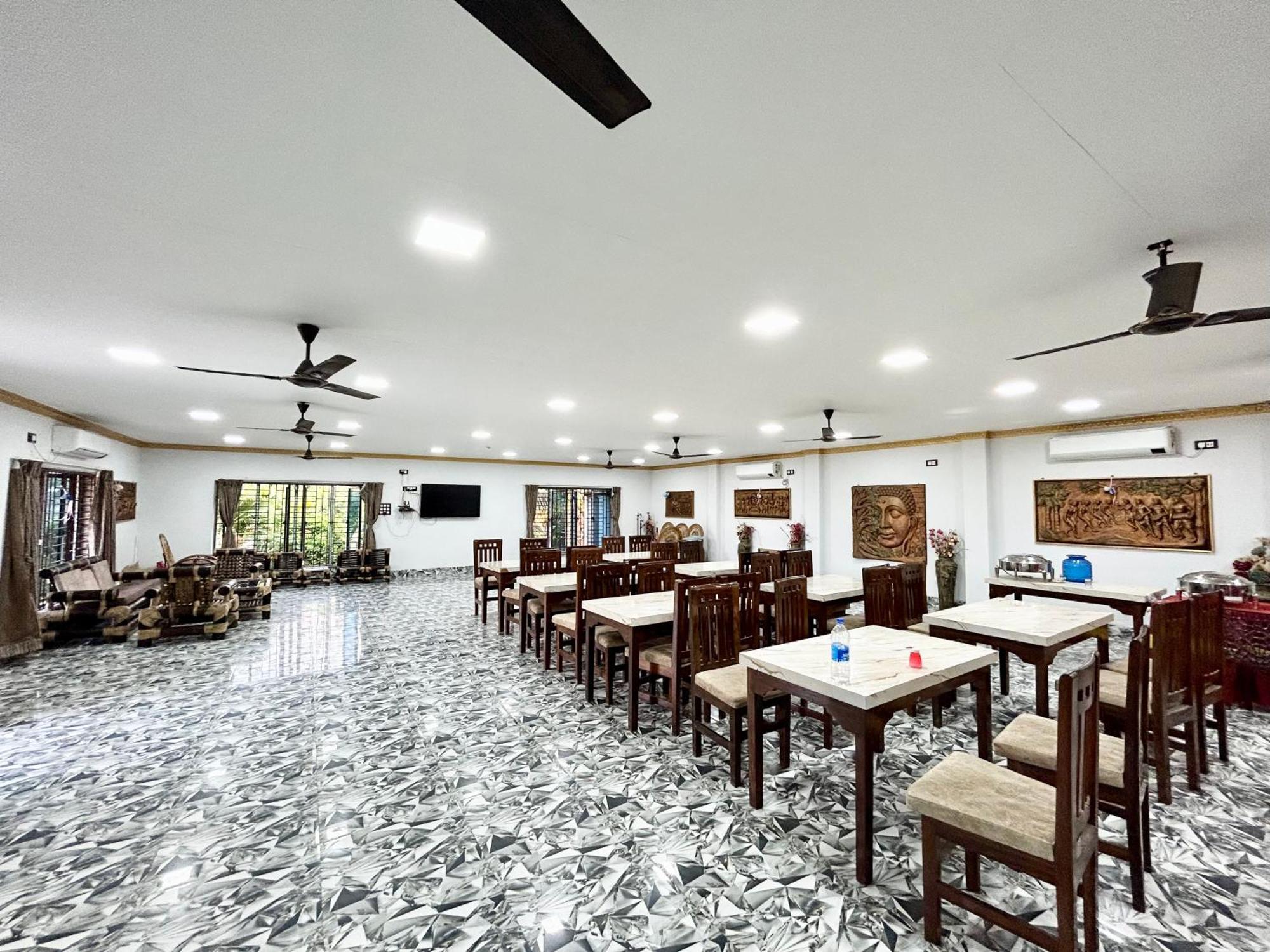 Palli Bangla Resort, Near Ruby Hospital, Anandapur Calcutá Exterior foto